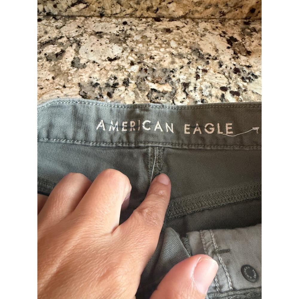 American Eagle Distressed High Waisted Shorts Olive Green Cotton Size 8 - Picture 2 of 6